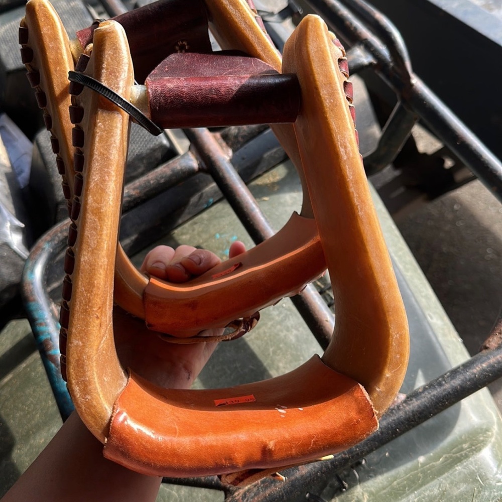 Brand new saddle stirrups